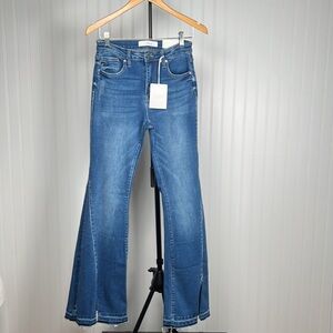 NEW KANCAN Los Angeles highrise Super flare jean